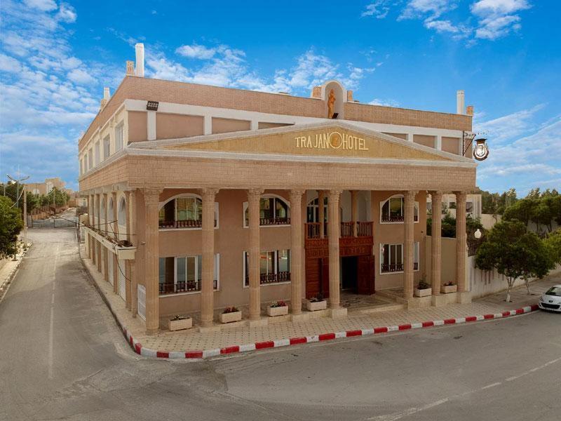 Trajan Hotel Timgad Esterno foto